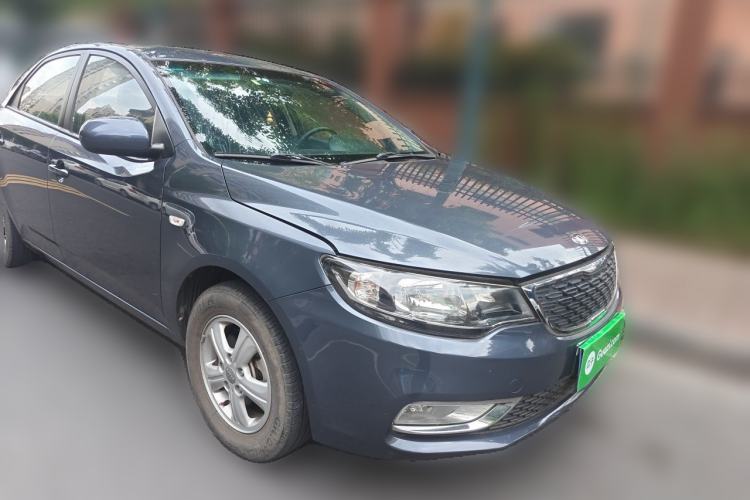 Used Kia Forte 2014 1.6L MT GL Front Right 45 Deg