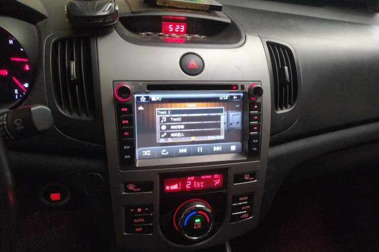 Used Kia Forte 2014 1.6L AT Premium Model Audio And AC Panel