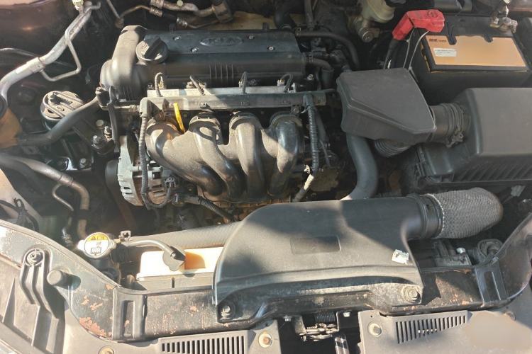 Used Kia Forte 2014 1.6L MT GL Engine Bay