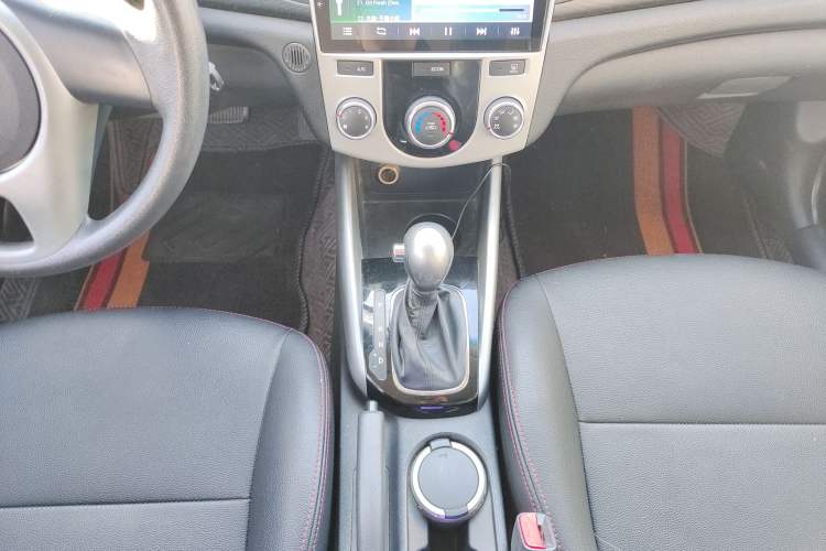 Used Kia Forte 2014 1.6L AT GL Gear Lever