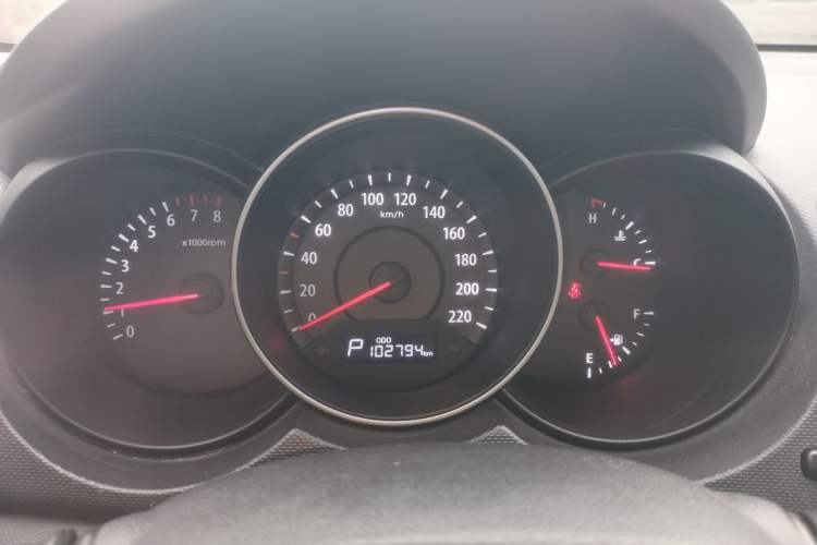 Used Kia Forte 2014 1.6L AT GL Instrument Cluster