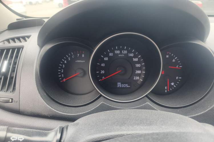 Used Kia Forte 2014 1.6L MT GL Instrument Cluster