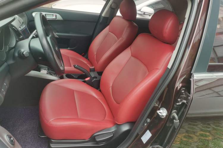 Used Kia Forte 2014 1.6L AT GL Left Front Seat