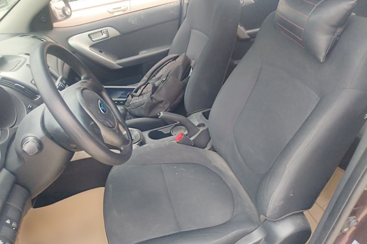 Used Kia Forte 2014 1.6L MT GL Left Front Seat