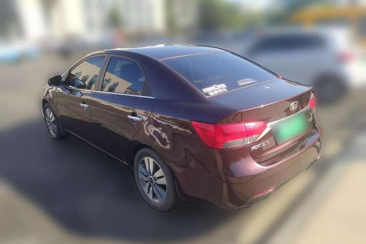 Used Kia Forte 2014 1.6L AT GLS Rear Left 45 Deg