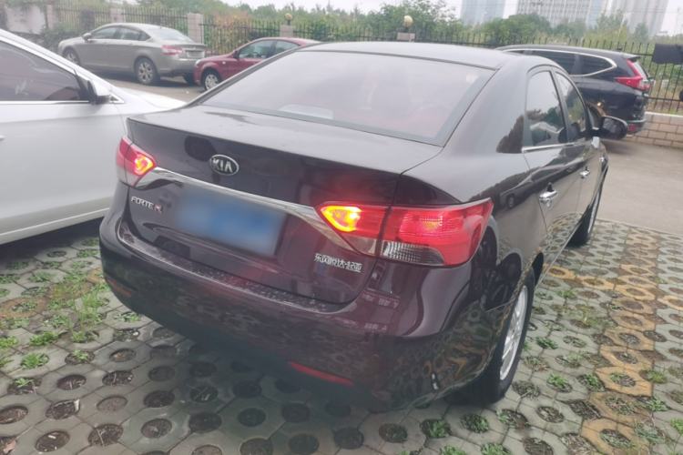 Used Kia Forte 2014 1.6L AT GL Rear Right 45 Deg