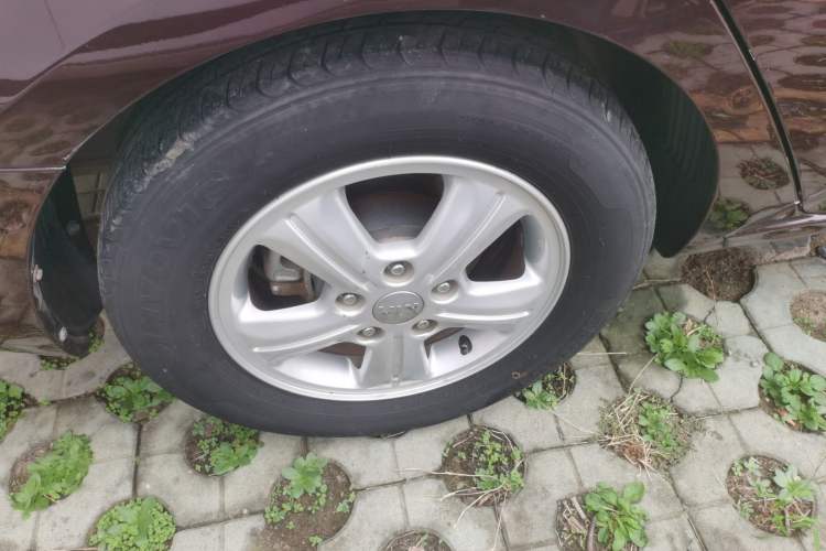 Used Kia Forte 2014 1.6L AT GL Right Rear Wheel Hub