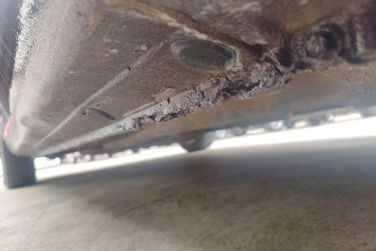 Used Kia Forte 2014 1.6L MT GL Right Side Sill