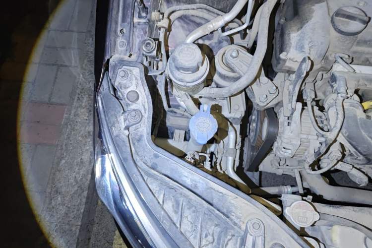 Used Kia Forte 2014 1.6L AT GL Engine Bay Right