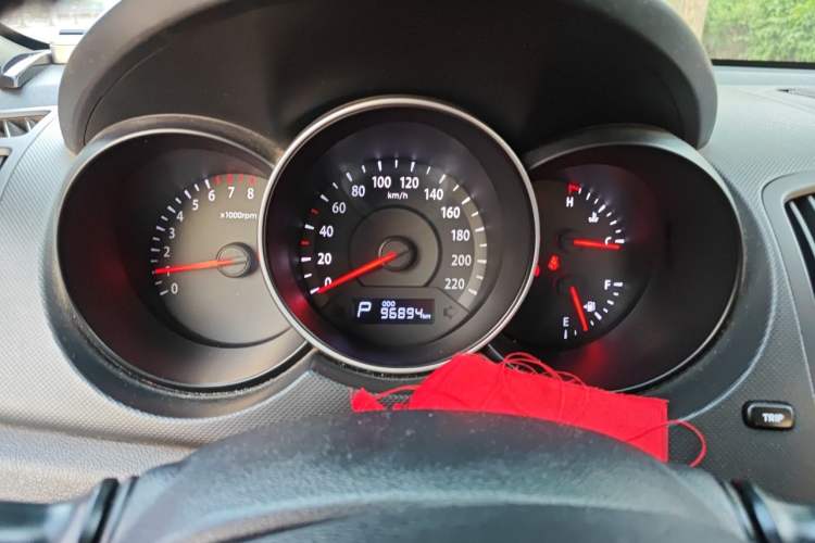 Used Kia Forte 2014 1.6L AT GL Instrument Cluster