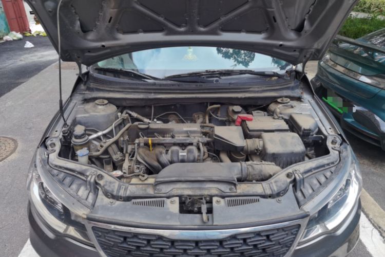 Used Kia Forte 2014 1.6L MT GL Engine Bay