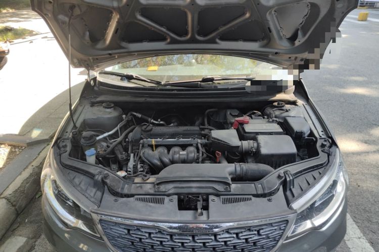 Used Kia Forte 2014 1.6L AT GL Engine Bay