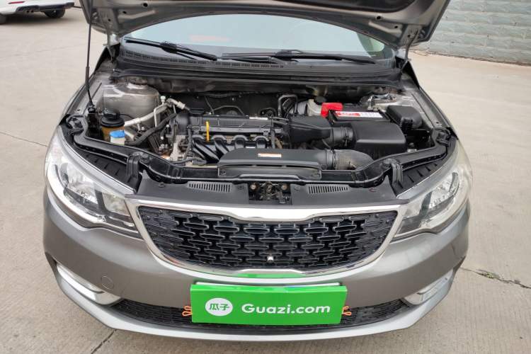 Used Kia Forte 2014 1.6L MT GLS Engine Bay