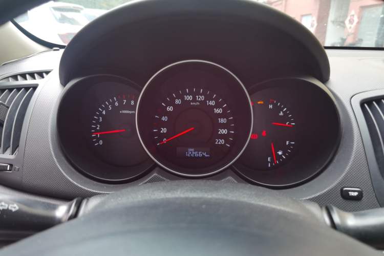 Used Kia Forte 2014 1.6L MT GL Instrument Cluster
