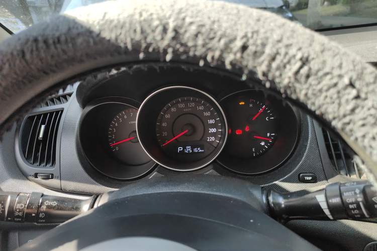 Used Kia Forte 2014 1.6L AT GL Instrument Cluster