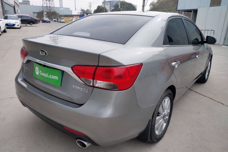 Used Kia Forte 2014 1.6L MT GLS Rear Right 45 Deg