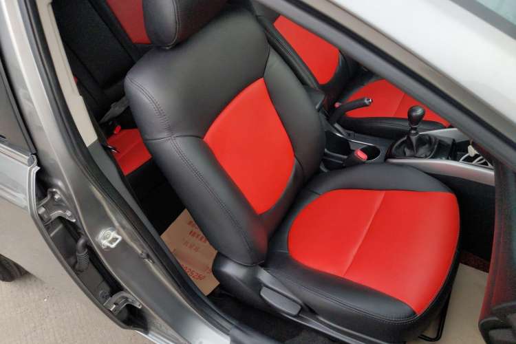 Used Kia Forte 2014 1.6L MT GLS Right Front Seat
