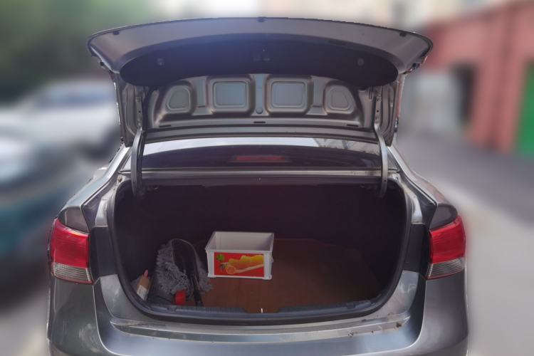 Used Kia Forte 2014 1.6L MT GL Trunk