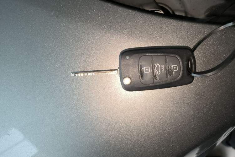 Used Kia Forte 2014 1.6L MT GL Vehicle Key