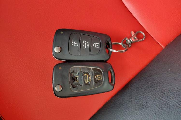 Used Kia Forte 2014 1.6L MT GLS Vehicle Key