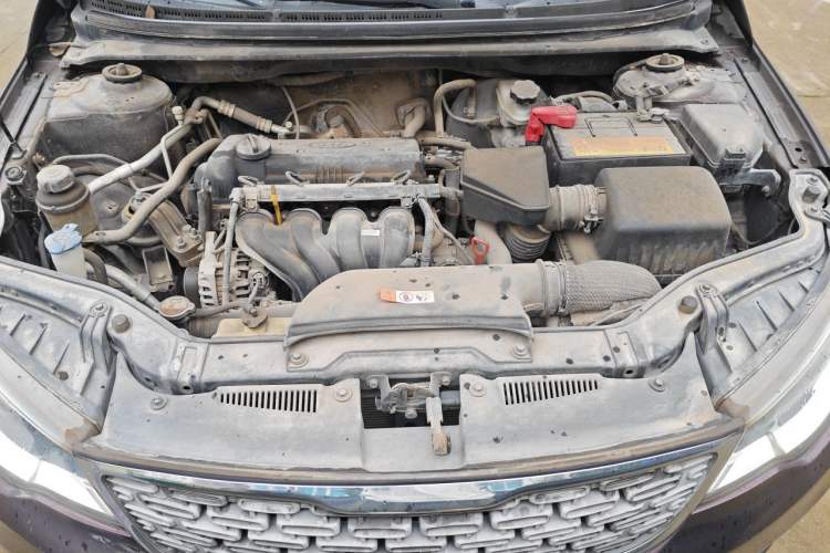 Used Kia Forte 2014 1.6L AT GL Engine Bay