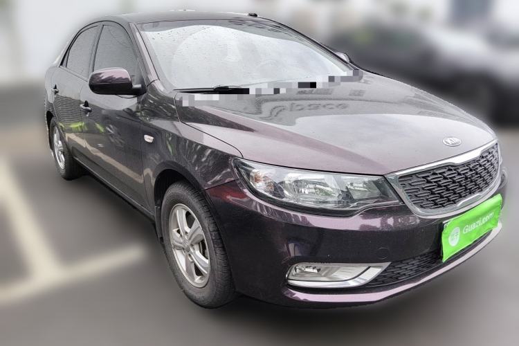 Used Kia Forte 2014 1.6L MT GL Front Right 45 Deg