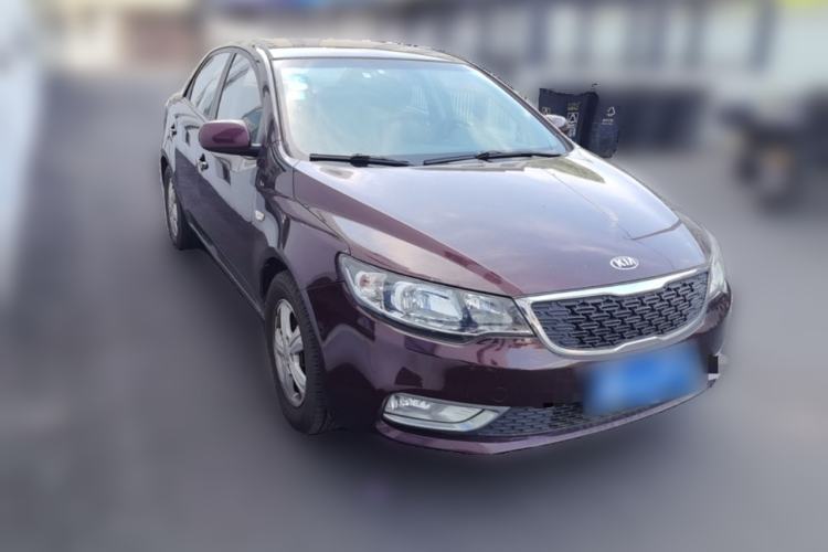 Used Kia Forte 2014 1.6L AT GL Front Right 45 Deg
