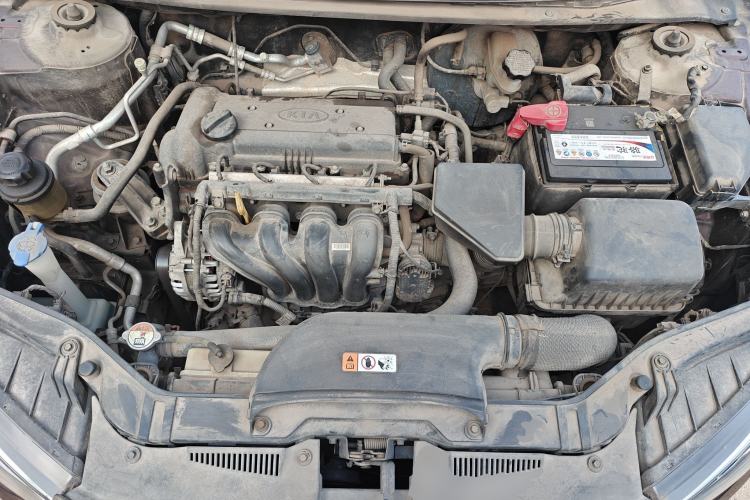 Used Kia Forte 2014 1.6L MT GL Engine Bay