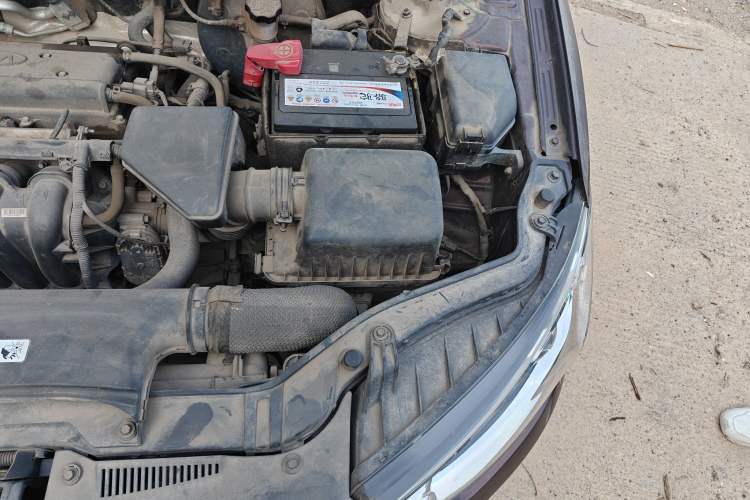 Used Kia Forte 2014 1.6L MT GL Engine Bay Left