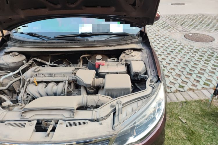 Used Kia Forte 2014 1.6L MT GL Engine Bay Left