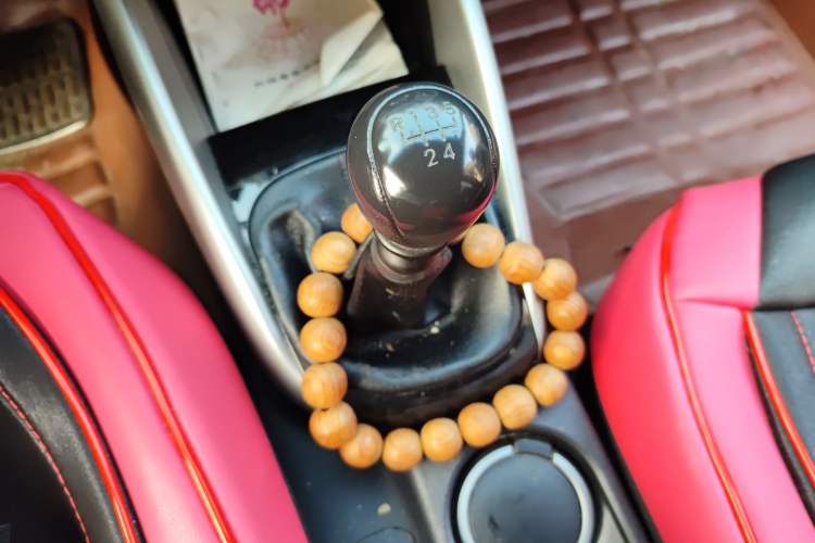 Used Kia Forte 2014 1.6L MT GL Gear Lever