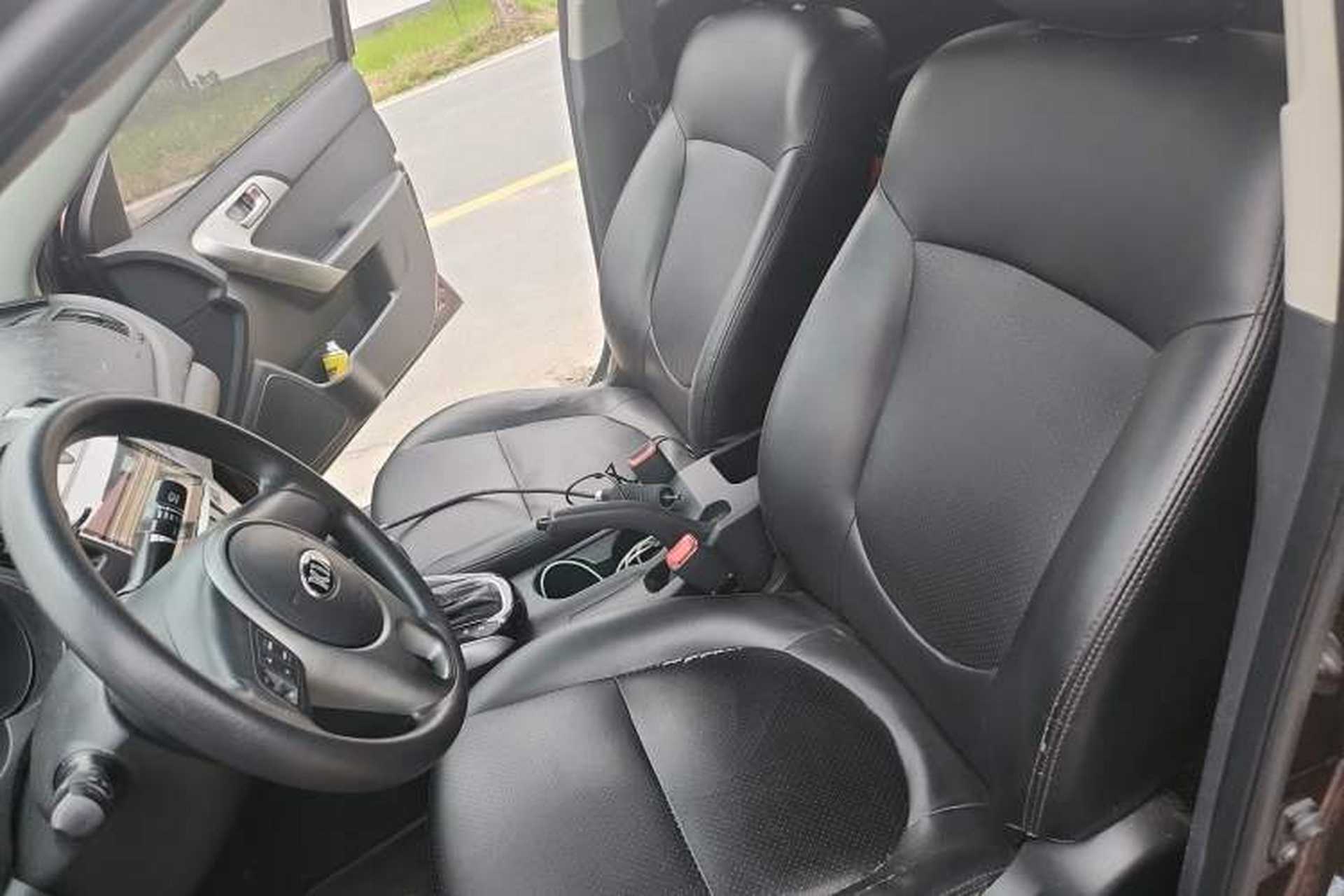 Used Kia Forte 2014 1.6L AT GL Left Front Seat