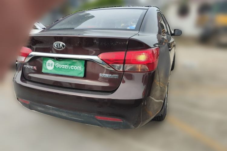 Used Kia Forte 2014 1.6L MT GL Rear Right 45 Deg