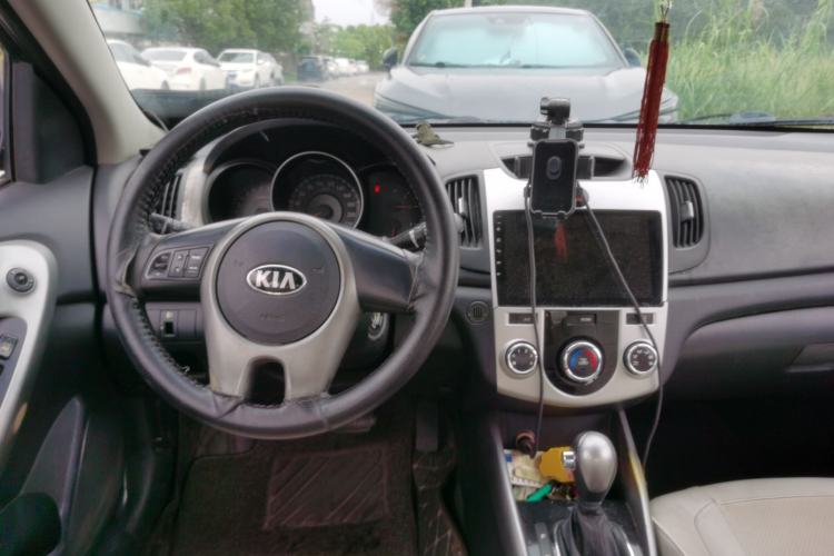 Used Kia Forte 2014 1.6L AT GL Steering Wheel