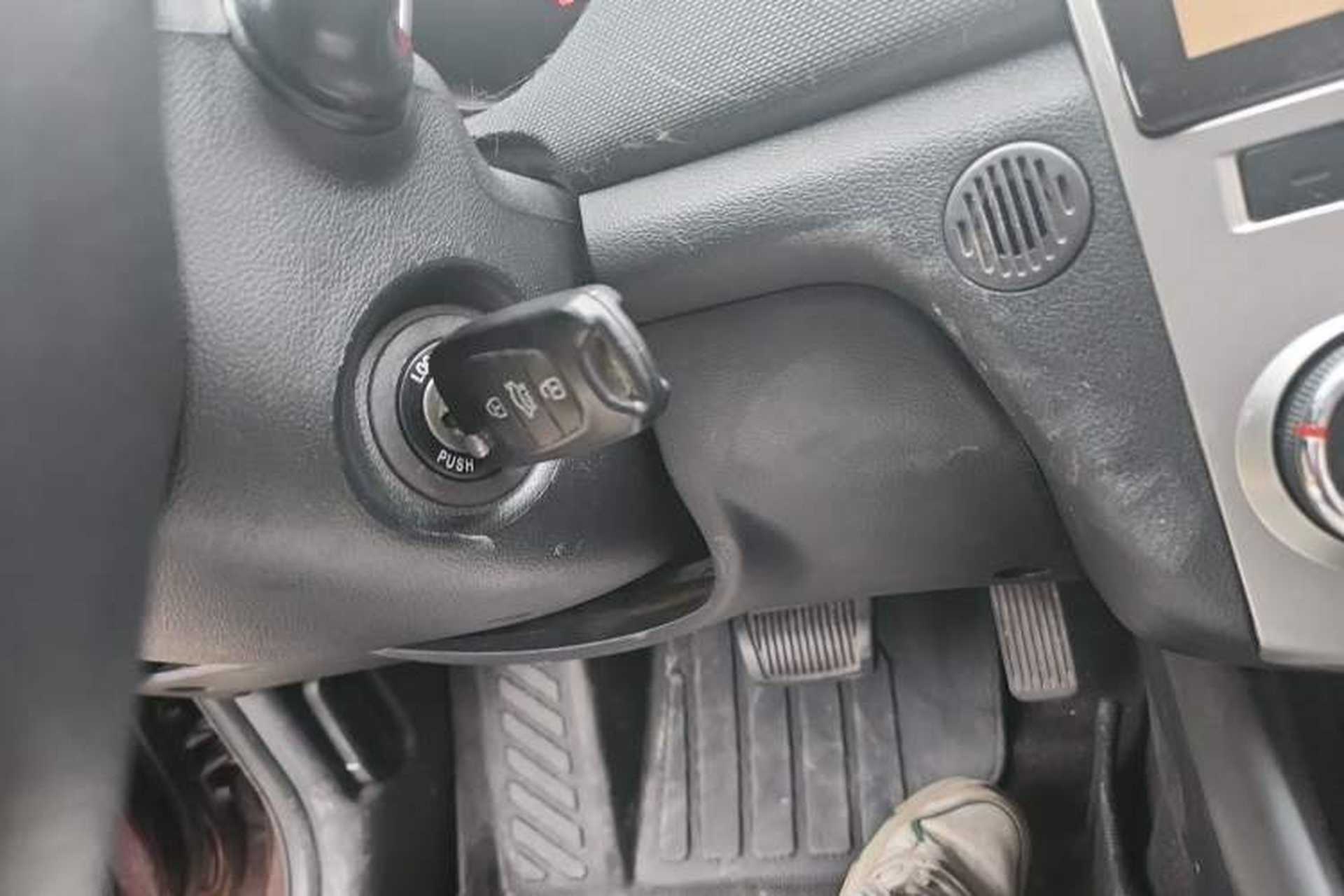 Used Kia Forte 2014 1.6L AT GL Vehicle Key