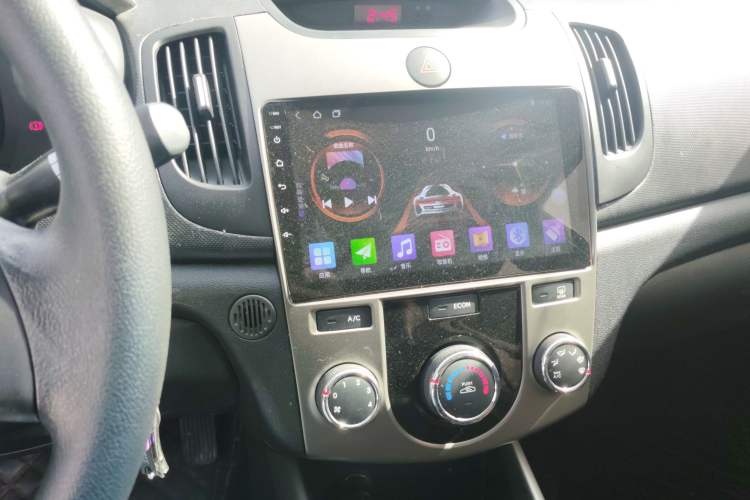 Used Kia Forte 2014 1.6L MT GL Audio And AC Panel