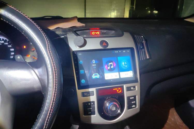 Used Kia Forte 2014 1.6L AT Premium Model Audio And AC Panel