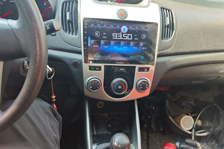 Used Kia Forte 2014 1.6L MT GL Audio And AC Panel
