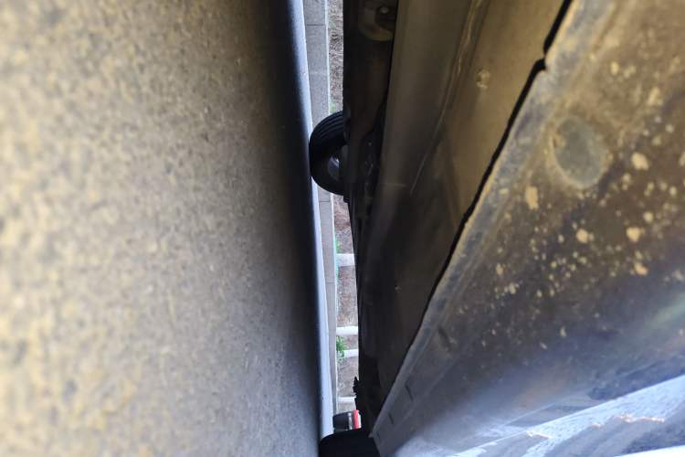 Used Kia Forte 2014 1.6L MT GLS Chassis Front Left