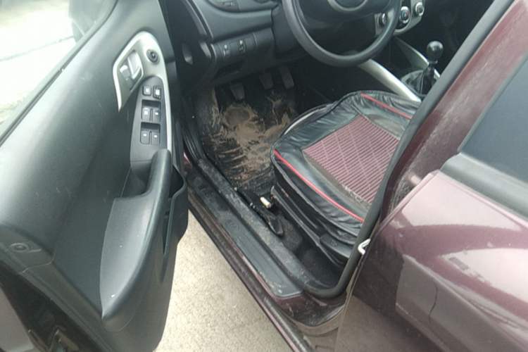 Used Kia Forte 2014 1.6L MT GL Driver Seat
