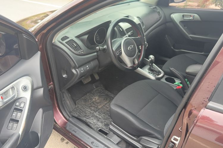 Used Kia Forte 2014 1.6L AT GL Driver Seat