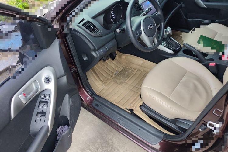 Used Kia Forte 2014 1.6L AT GL Driver Seat