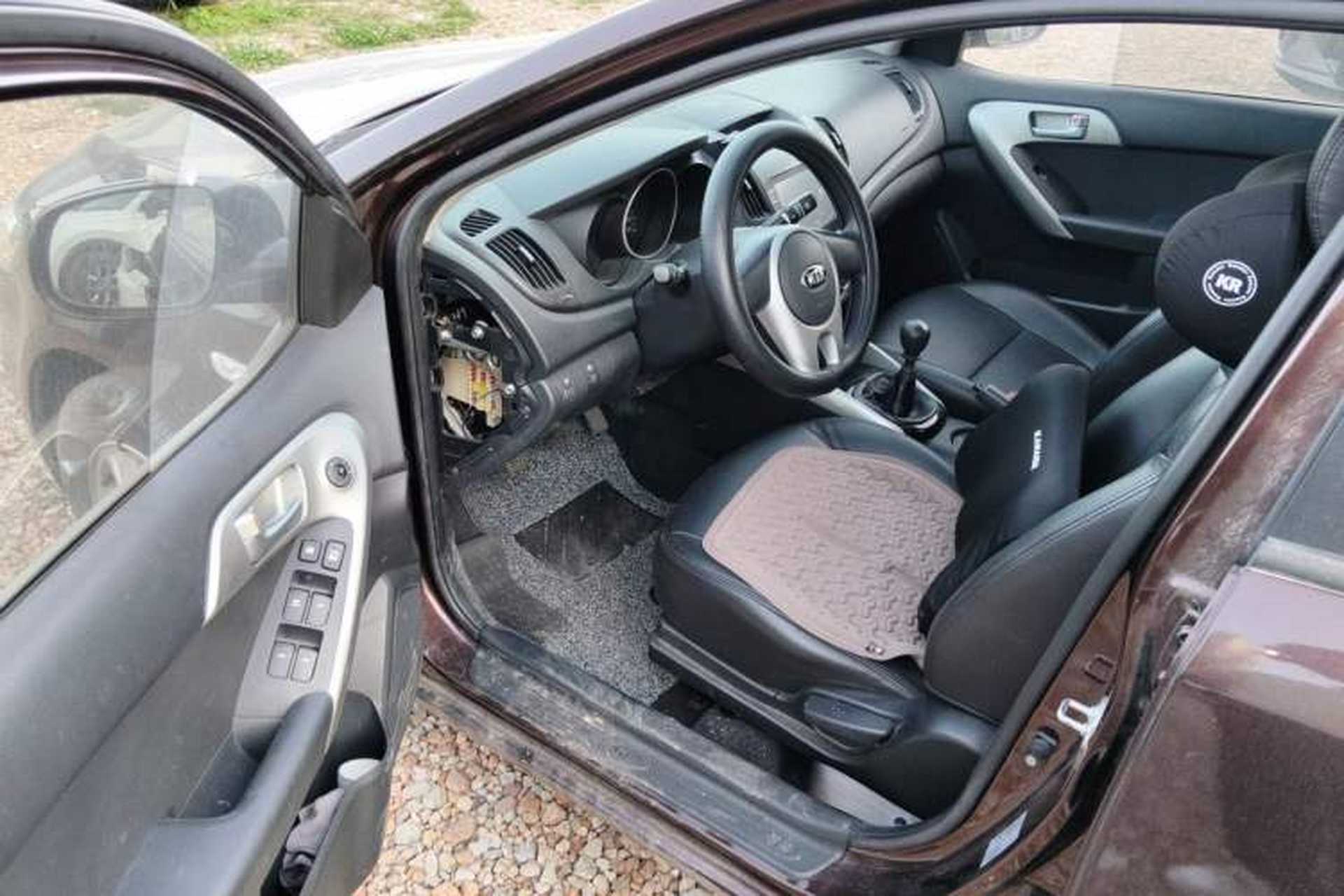 Used Kia Forte 2014 1.6L MT GL Driver Seat