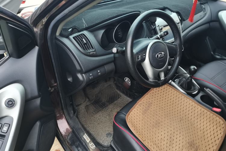 Used Kia Forte 2014 1.6L MT GL Driver Seat