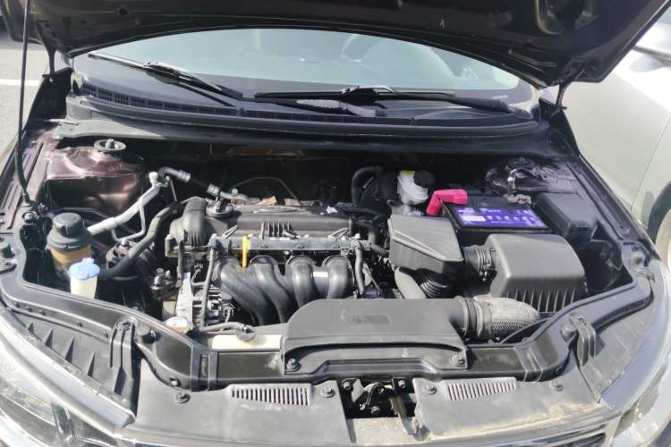 Used Kia Forte 2014 1.6L MT GL Engine Bay