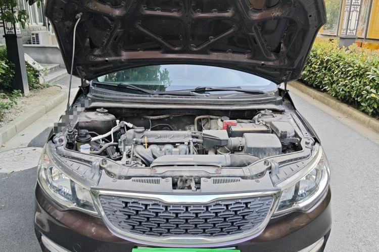 Used Kia Forte 2014 1.6L MT GL Engine Bay