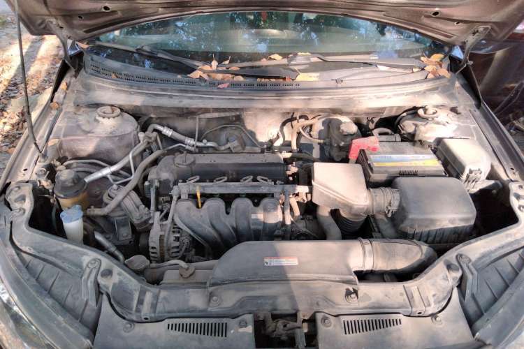 Used Kia Forte 2014 1.6L MT GLS Engine Bay