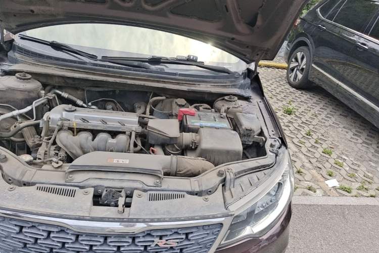 Used Kia Forte 2014 1.6L AT GL Engine Bay Left