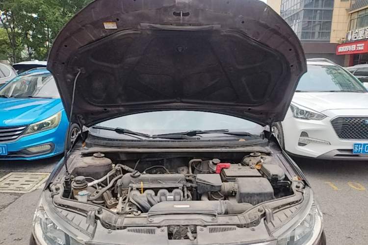 Used Kia Forte 2014 1.6L MT GLS Engine Bay