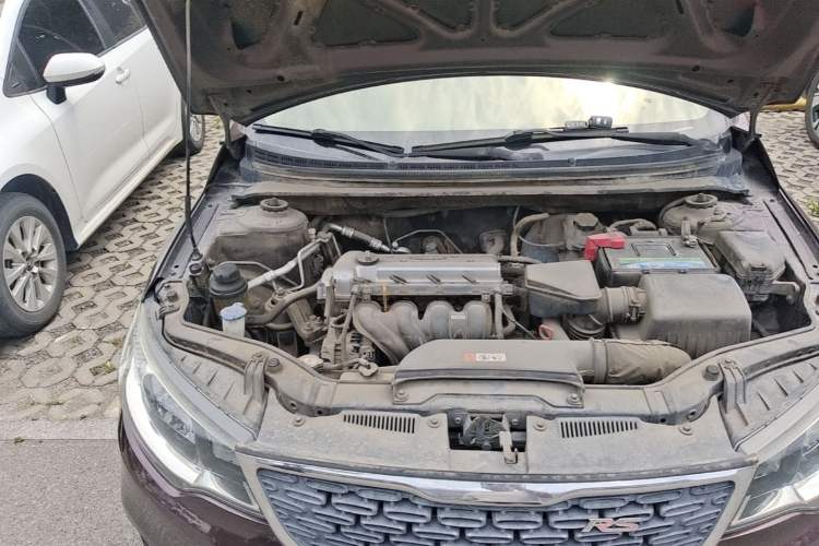 Used Kia Forte 2014 1.6L AT GL Engine Bay Right